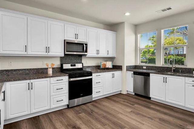 854 CAMINO CANTERA, Chula Vista, CA 91913