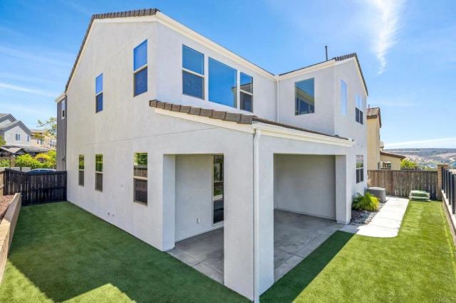 854 CAMINO CANTERA, Chula Vista, CA 91913