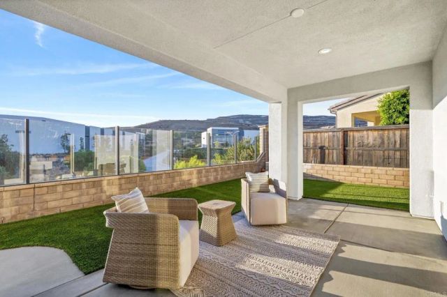 854 CAMINO CANTERA, Chula Vista, CA 91913