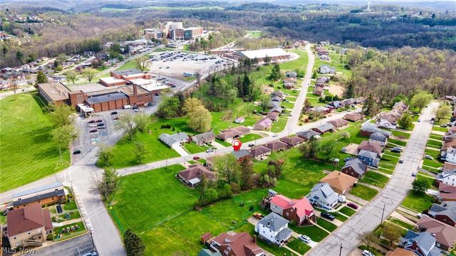 325 Garfield Avenue, Steubenville, OH 43952