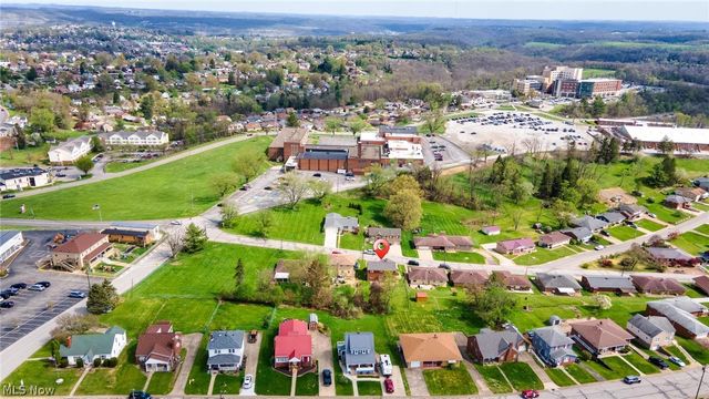 325 Garfield Avenue, Steubenville, OH 43952