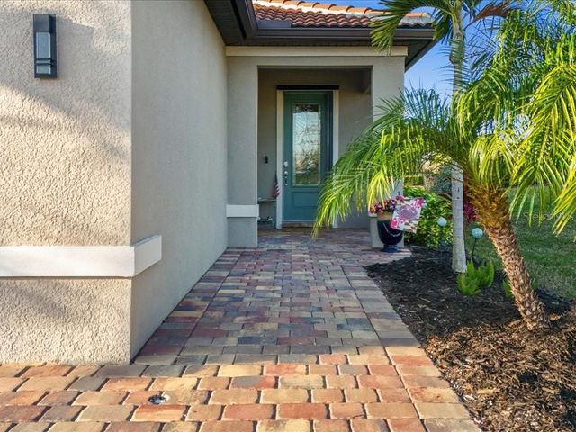 13700 VADINI STREET, Venice, FL 34293