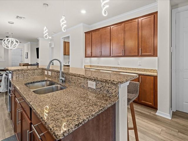 13700 VADINI STREET, Venice, FL 34293