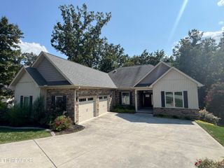 111 Osage Court, Loudon, TN 37774