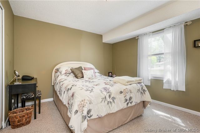 310 Janie Lane, New Albany, IN 47150