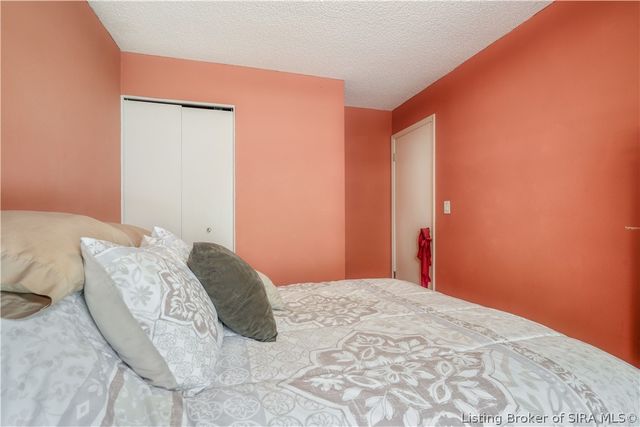 310 Janie Lane, New Albany, IN 47150