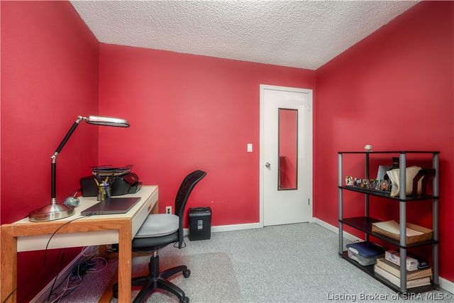 310 Janie Lane, New Albany, IN 47150