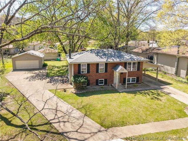 310 Janie Lane, New Albany, IN 47150