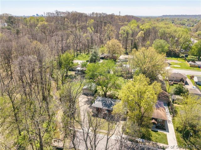 310 Janie Lane, New Albany, IN 47150