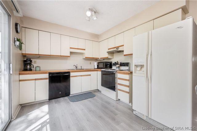 310 Janie Lane, New Albany, IN 47150