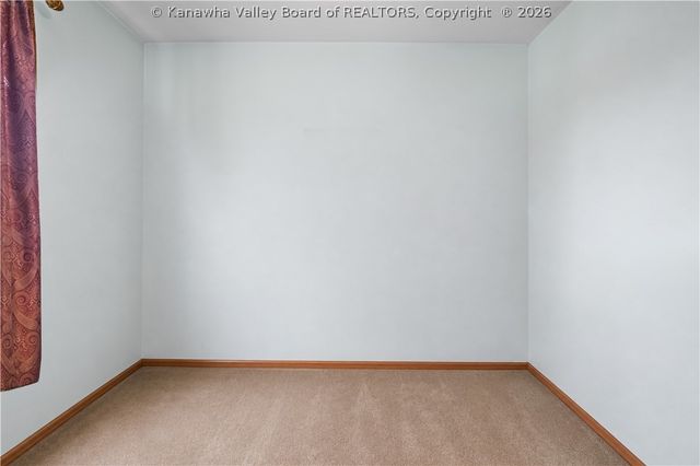 100 Anderson Drive, Dunbar, WV 25064