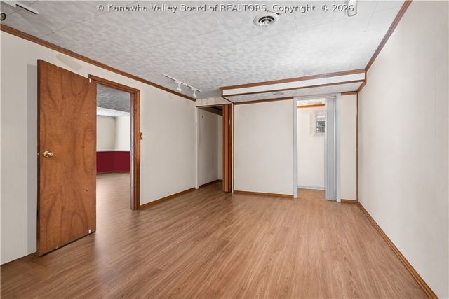 100 Anderson Drive, Dunbar, WV 25064