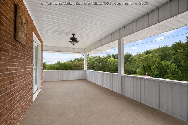 100 Anderson Drive, Dunbar, WV 25064