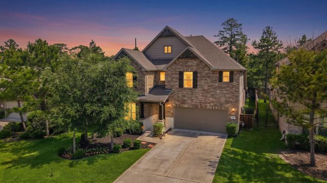 15 Pioneer Canyon Place, The Woodlands, TX 77375