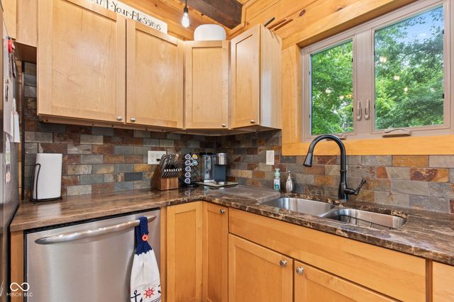 2540 S Annapolis Road, Rockville, IN 47872