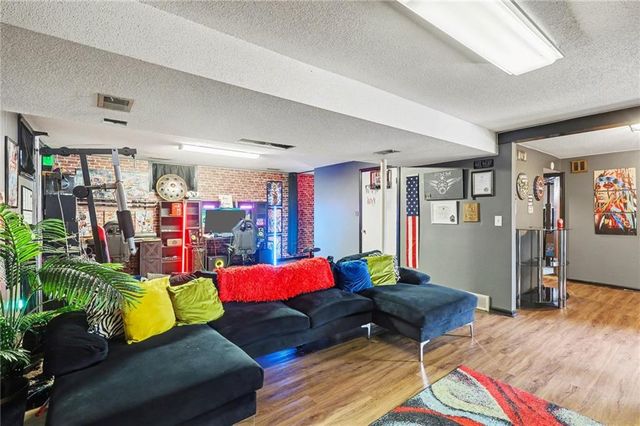 13212 Kemper Court, Independence, MO 64050