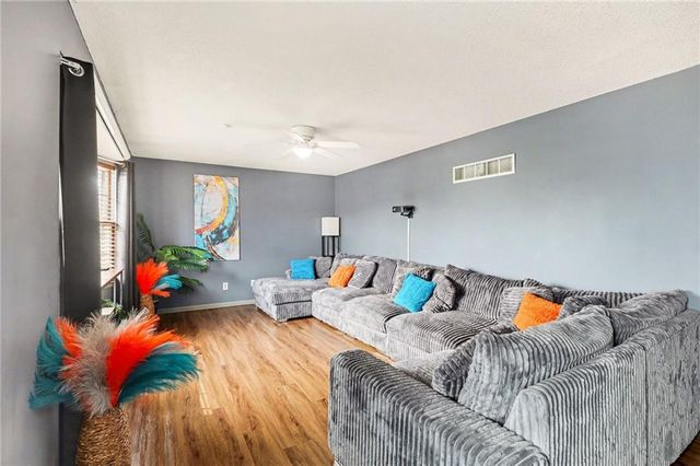 13212 Kemper Court, Independence, MO 64050