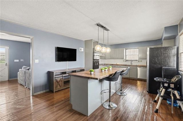 13212 Kemper Court, Independence, MO 64050