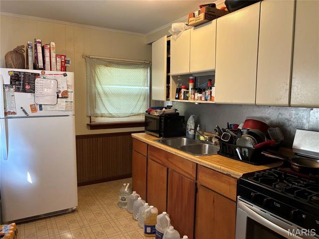 16 Rusty Wil Drive, Belleville, IL 62220