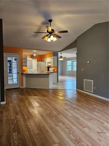 730 Daniels Avenue SW, Palm Bay, FL 32908