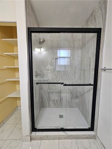 730 Daniels Avenue SW, Palm Bay, FL 32908