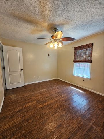 730 Daniels Avenue SW, Palm Bay, FL 32908