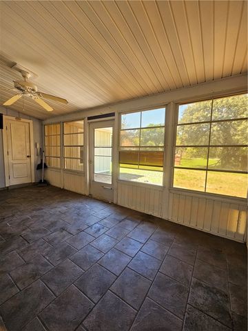 730 Daniels Avenue SW, Palm Bay, FL 32908