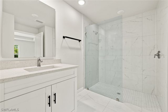 835 Palomino ST E, Lehigh Acres, FL 33974