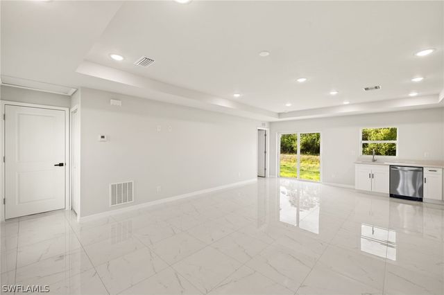 835 Palomino ST E, Lehigh Acres, FL 33974