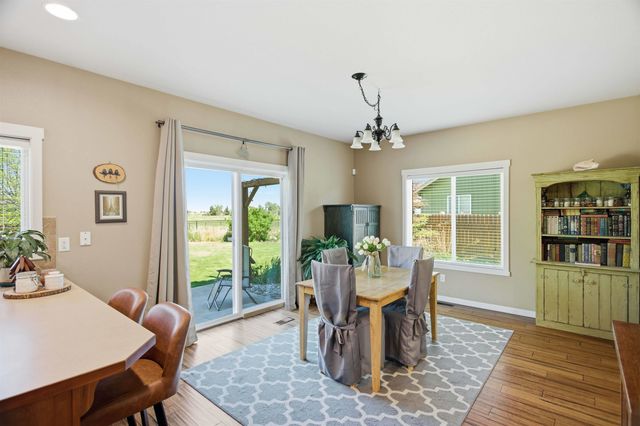 9016 W Silver St, Cheney, WA 99004