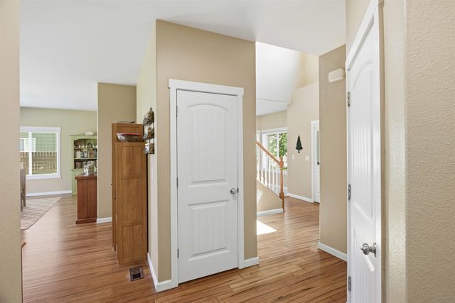 9016 W Silver St, Cheney, WA 99004