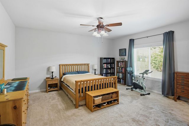 9016 W Silver St, Cheney, WA 99004