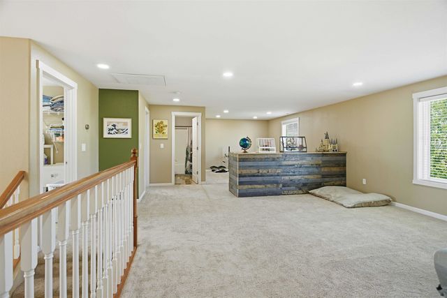 9016 W Silver St, Cheney, WA 99004