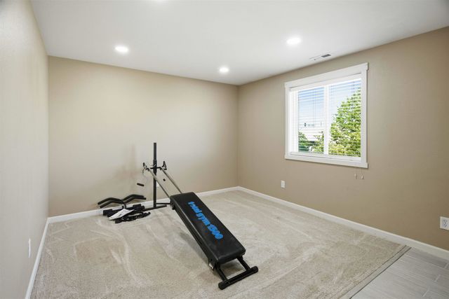 9016 W Silver St, Cheney, WA 99004