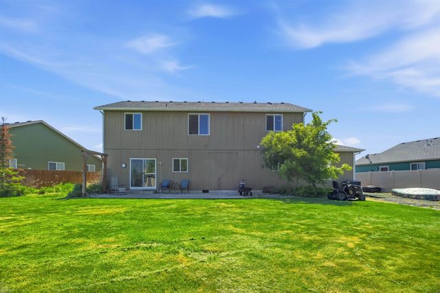 9016 W Silver St, Cheney, WA 99004