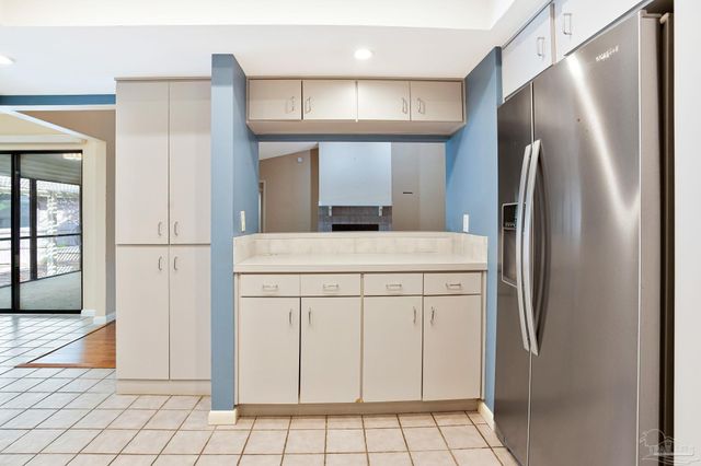 2251 Oxford Dr, Pensacola, FL 32503