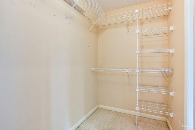 2251 Oxford Dr, Pensacola, FL 32503