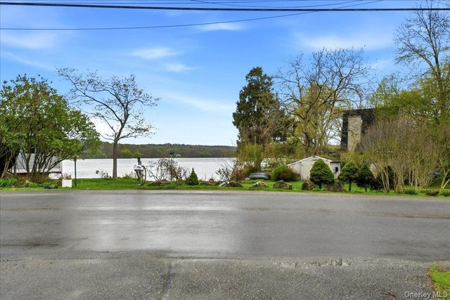 28 Lake Shore Drive, Patterson, NY 12563