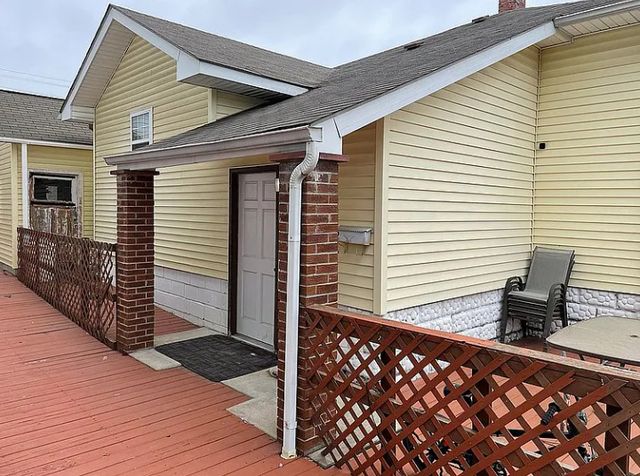 208 W College Street, Marion, IL 62959