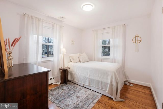 2504 KENILWORTH ST N, Arlington, VA 22207