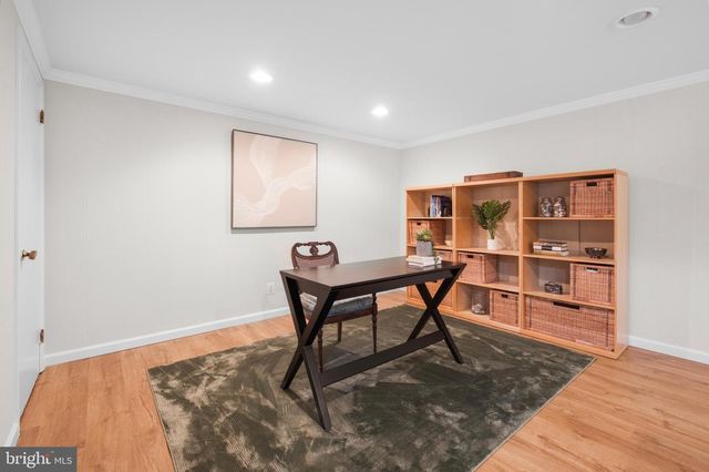 2504 KENILWORTH ST N, Arlington, VA 22207