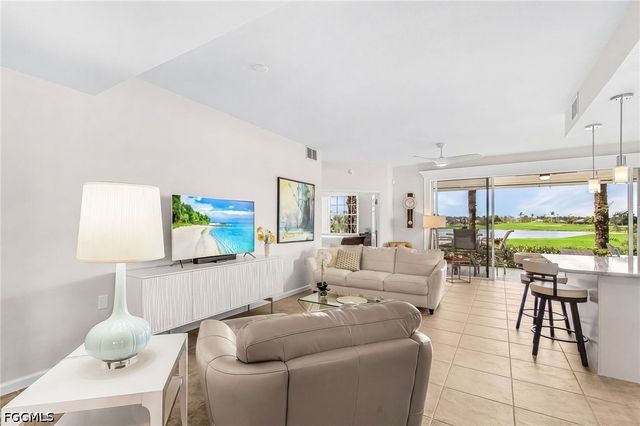 16630 Crownsbury WAY 102, Fort Myers, FL 33908