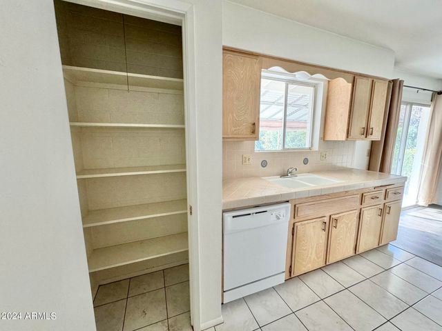 10012 N 103RD Avenue, Sun City, AZ 85351