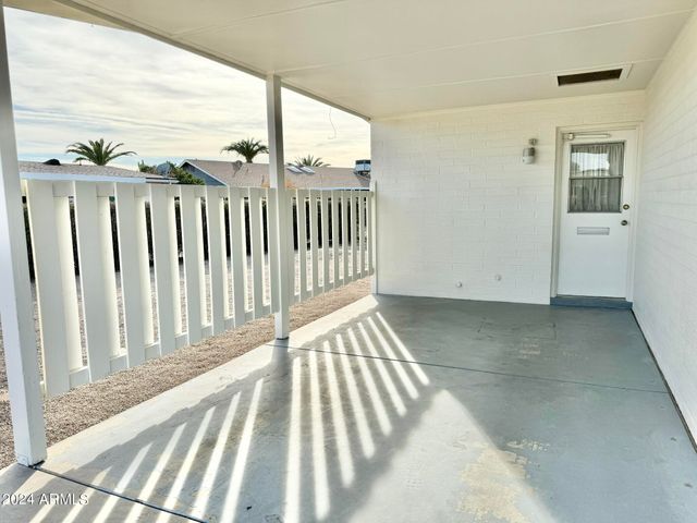 10012 N 103RD Avenue, Sun City, AZ 85351