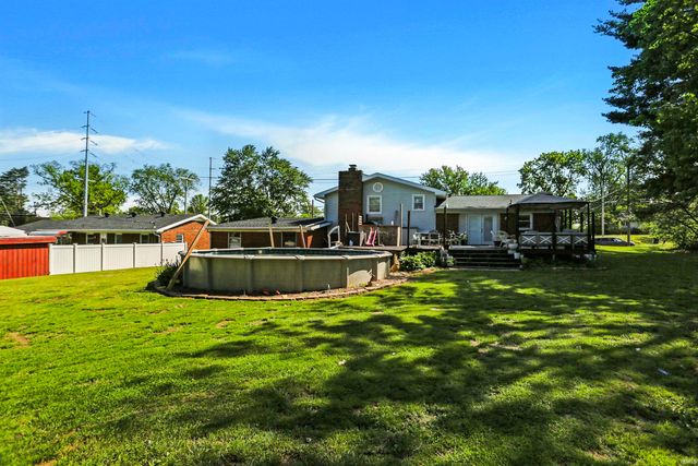 917 S Eighth Street, Boonville, IN 47601