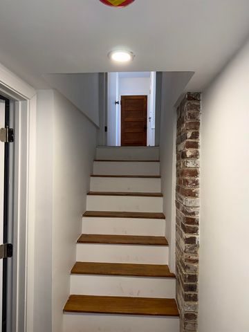 20 Doris Avenue, Portsmouth, NH 03801