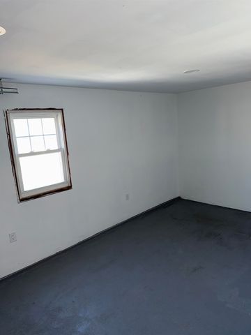 20 Doris Avenue, Portsmouth, NH 03801