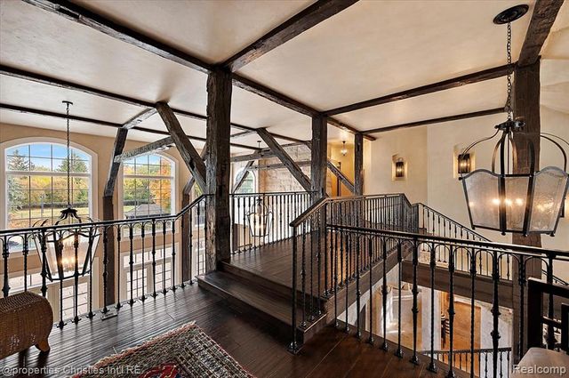 3701 Northwood, West Bloomfield, MI 48324