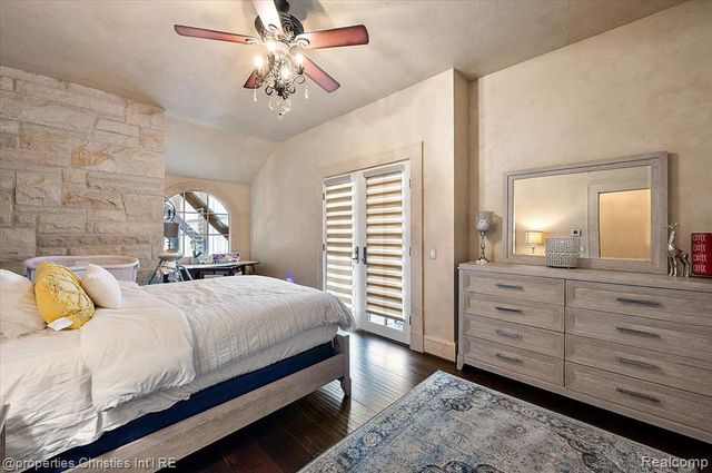 3701 Northwood, West Bloomfield, MI 48324