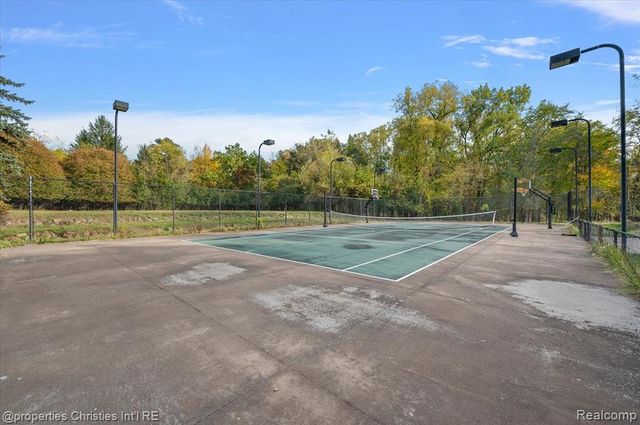 3701 Northwood, West Bloomfield, MI 48324